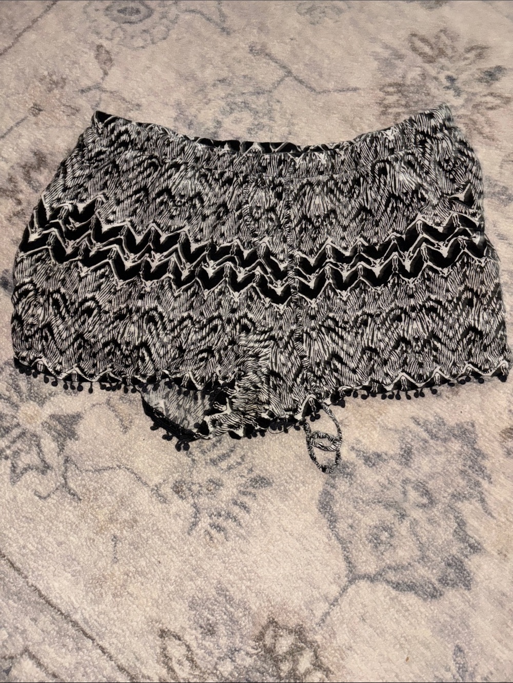 No Boundaries Black & White Pom-Pom Trim Patterned Shorts